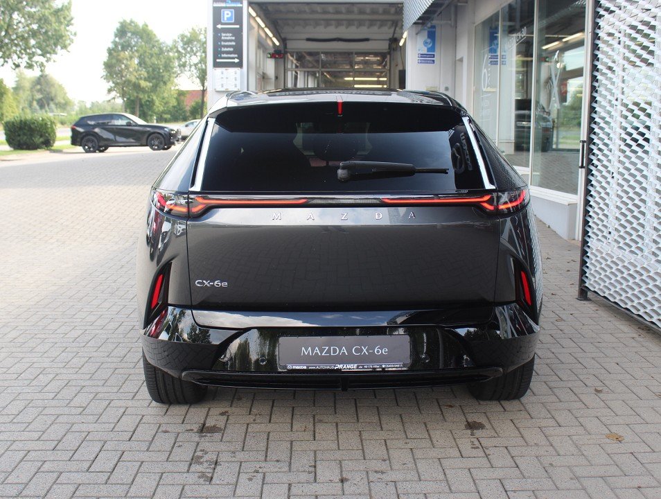 Fahrzeugabbildung Mazda CX-6e EV-258 Takumi Plus DIGI. SPIEGEL 21' PANO