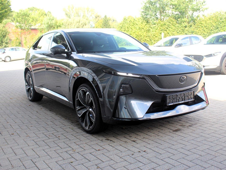 Fahrzeugabbildung Mazda CX-6e EV-258 Takumi Plus DIGI. SPIEGEL 21' PANO