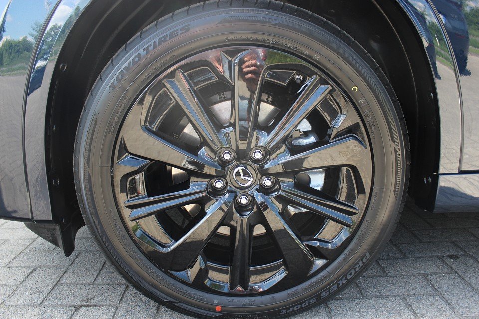 Fahrzeugabbildung Mazda CX-80 D-254 AWD AT Homura Plus 7-Sitzer PANO Leder el.Sitzv. 360° BOSE MATRIX