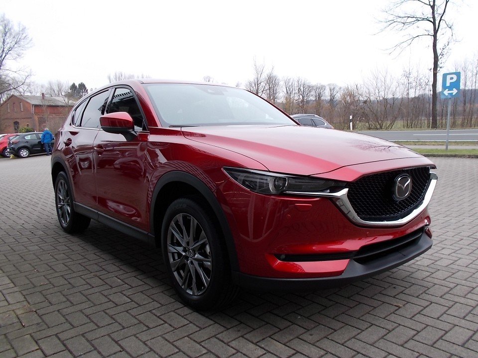 Fahrzeugabbildung Mazda CX-5 D-184 AWD AT Sports-Line LEDER-S TEC-P GSD el. Sitzv. MATRIX 360° BOSE HUD MRCC