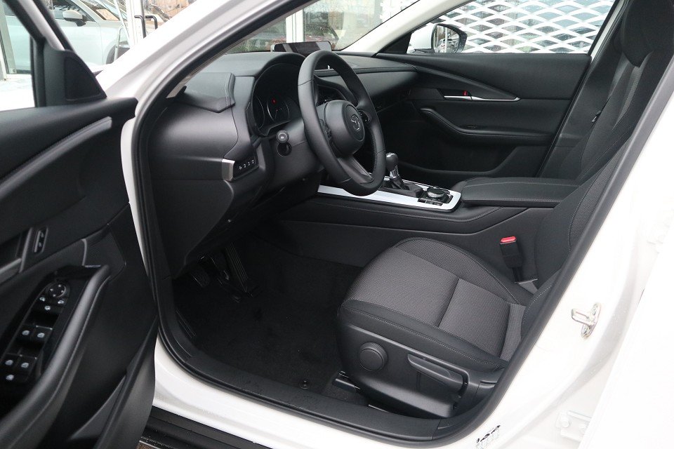 Fahrzeugabbildung Mazda CX-30 M-Hybrid G-140 Prime-Line NAVI ACAA RFK MRCC BLUETOOTH