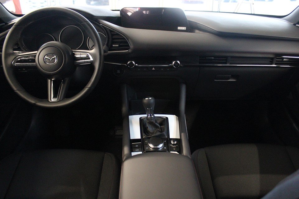 Fahrzeugabbildung Mazda 3 M-Hybrid G-122 Homura NAVI ACAA RFK EPH SHZ MRCC