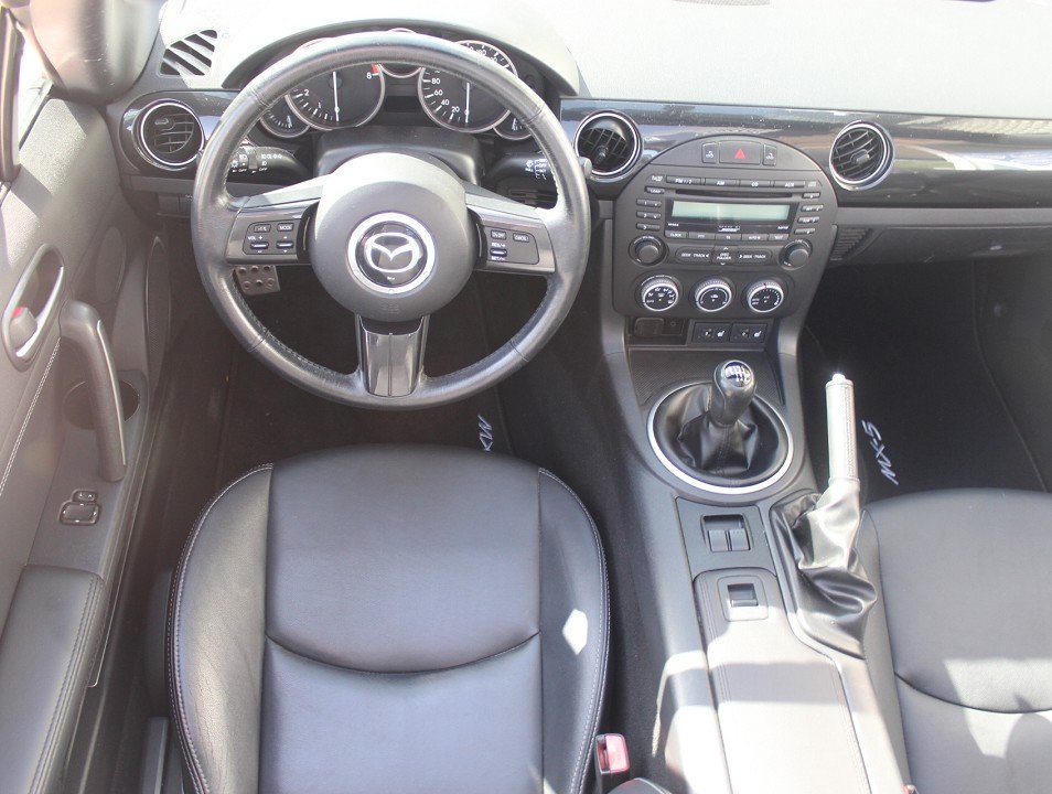 Fahrzeugabbildung Mazda MX-5 RC 2.0 Sports-Line LEDER BILSTEIN XENON BOSE BLUETOOTH