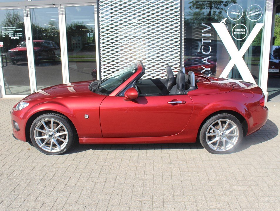 Fahrzeugabbildung Mazda MX-5 RC 2.0 Sports-Line LEDER BILSTEIN XENON BOSE BLUETOOTH