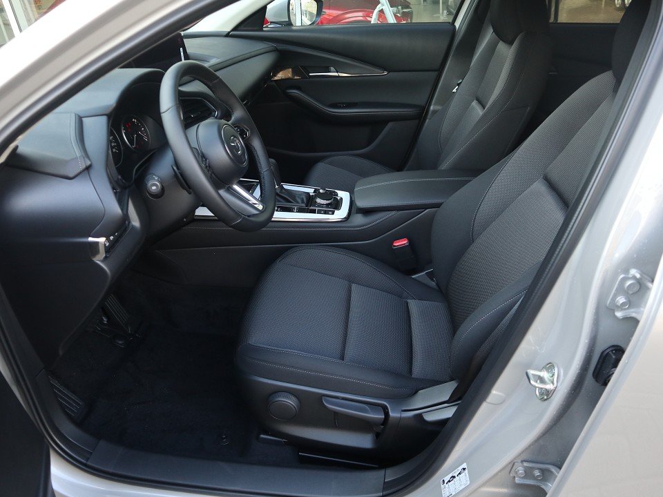 Fahrzeugabbildung Mazda CX-30 2027 M-Hybrid G-140 AT Exclusive-Line NAVI ACAA SHZ HUD 360° MATRIX BOSE