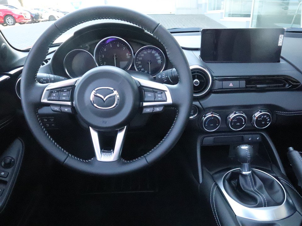 Fahrzeugabbildung Mazda MX-5 2026 G-132 Exclusive-Line LEDER NAVI ACAA BOSE MATRIX RFK SHZ