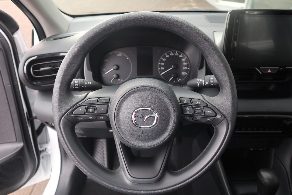 Fahrzeugabbildung Mazda 2 Hybrid 1.5L VVT-i 116 PS CVT Prime-Line *Sofort* ACAA RFK DRCC DAB Bluetooth