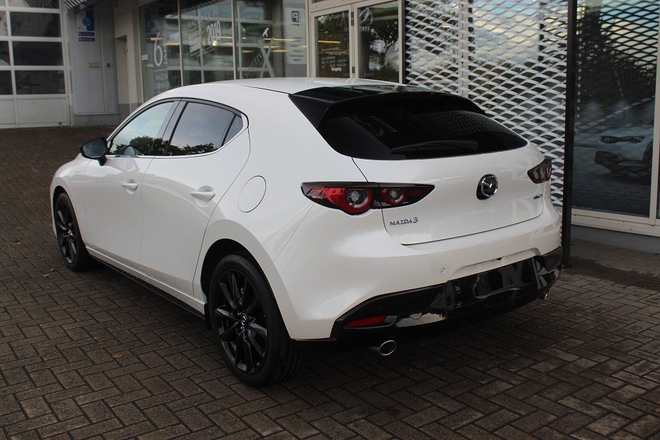 Fahrzeugabbildung Mazda 3 2025 M-Hybrid Homura G-140 *Sofort* NAVI ACAA SHZ HUD RFK VOLL-LED