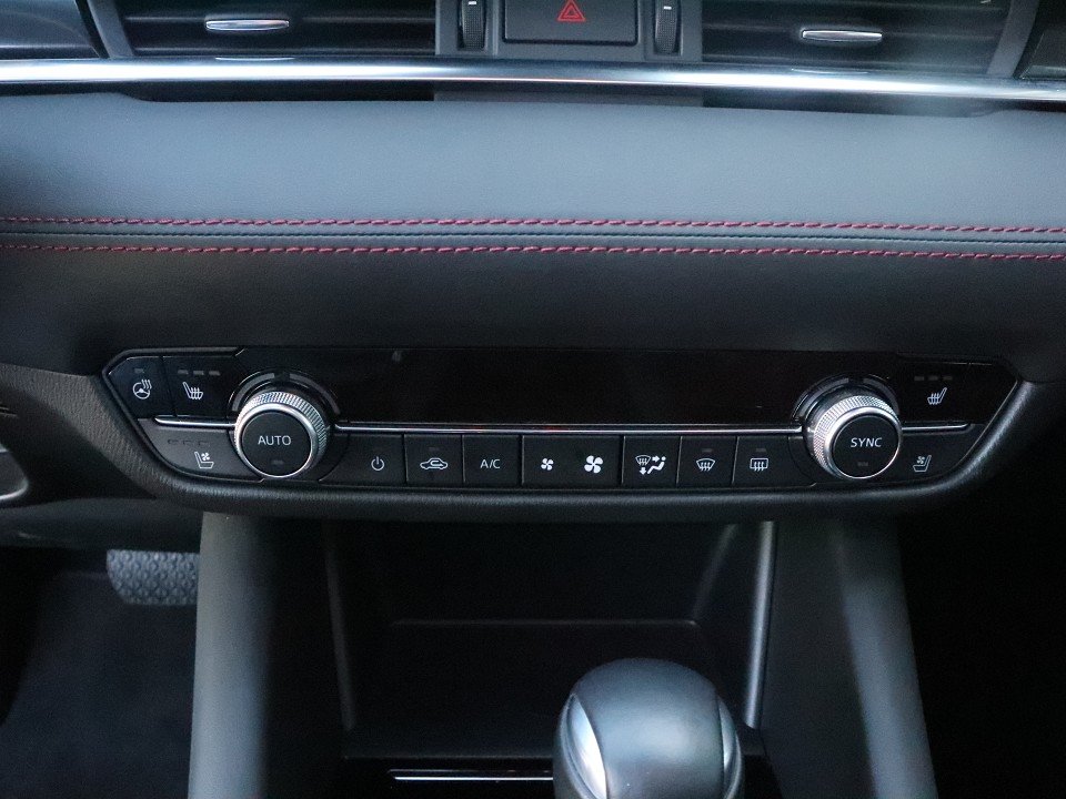 Fahrzeugabbildung Mazda 6 Homura G-194 AT GSD Allwetter LEDER el.Sitzv.360° MATRIX BOS