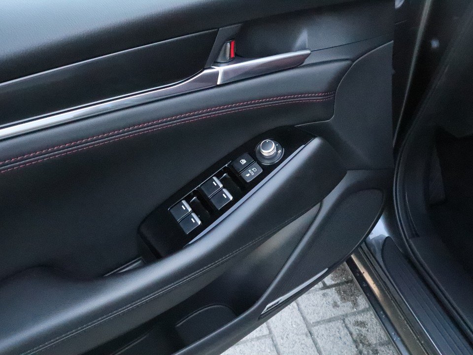 Fahrzeugabbildung Mazda 6 Homura G-194 AT GSD Allwetter LEDER el.Sitzv.360° MATRIX BOS