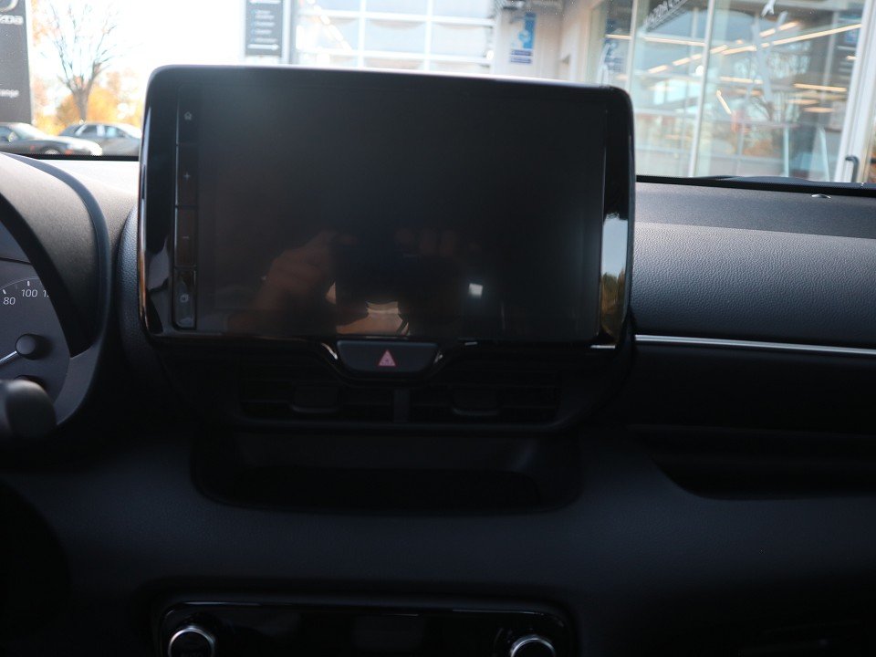 Fahrzeugabbildung Mazda 2 Hybrid 1.5L VVT-i 116 PS CVT Centre-Line *Sofort* ACAA RFK MRCC ALU DAB SHZ Bluetooth