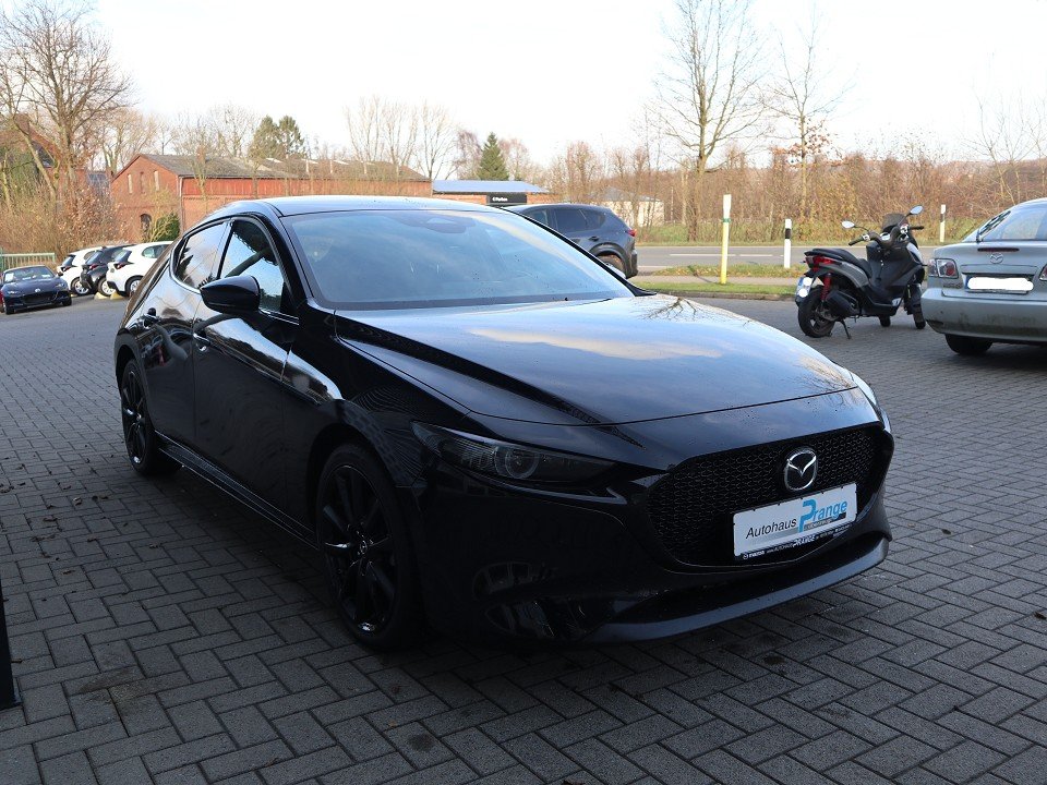 Fahrzeugabbildung Mazda 3 M-Hybrid X-186 AT Exclusive-Line DASO DESI *Dezember-Aktion* NAVI ACAA SHZ HUD 360° MATRIX BOSE