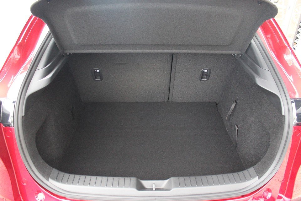 Fahrzeugabbildung Mazda CX-30 M-Hybrid G-140 AT Homura *AHK*Sofort*Aktion* NAVI ACAA SHZ HUD RFK VOLL-LED