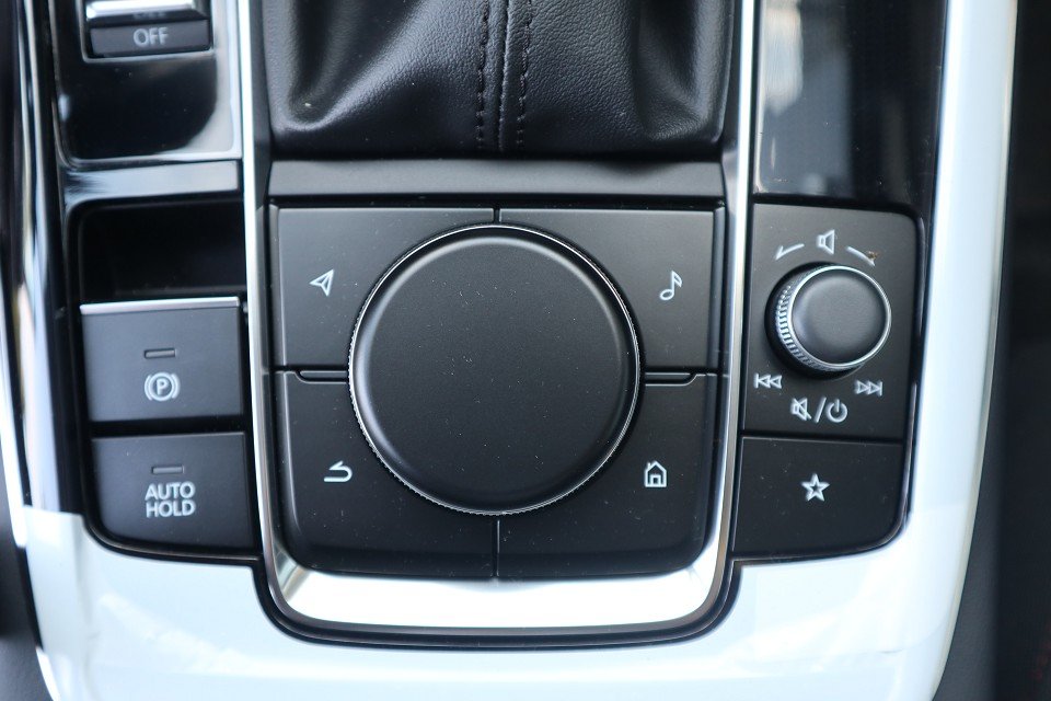 Fahrzeugabbildung Mazda CX-30 M-Hybrid G-140 AT Homura *Sofort* NAVI ACAA SHZ HUD RFK VOLL-LED