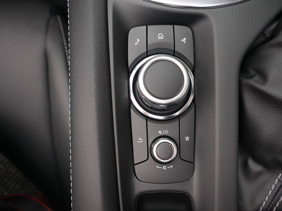 Fahrzeugabbildung Mazda MX-5 RF RHT 2026 G-132 Exclusive-Line LEDER NAVI ACAA BOSE RFK SHZ