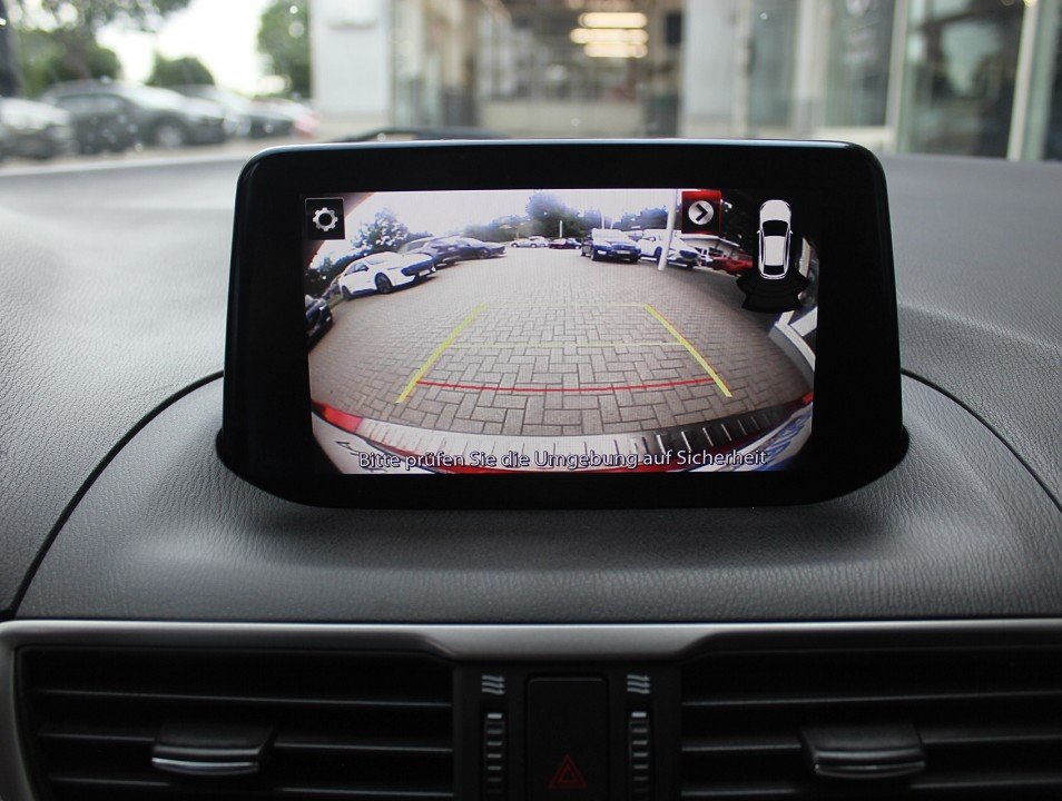 Fahrzeugabbildung Mazda 3 G-120 Signature+ NAVI RFK EPH TEMPOMAT BLUETOOTH