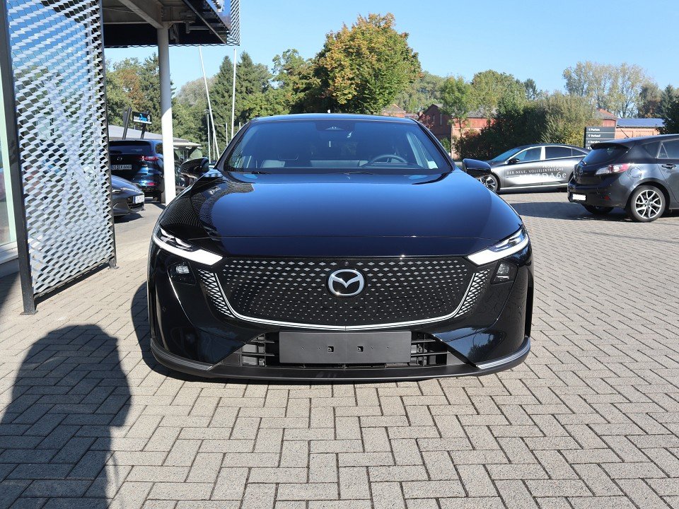 Fahrzeugabbildung Mazda 6E Takumi EV-258 LEDER PANO NAVI ACAA 360° HUD SHZ