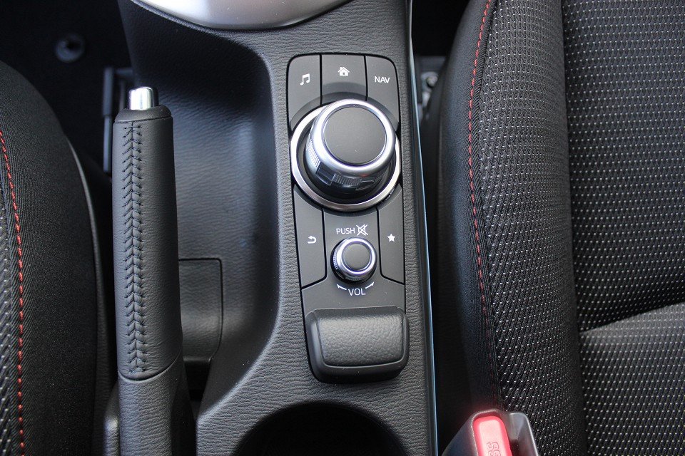 Fahrzeugabbildung Mazda 2 G-90 AT Homura ACAA RFK SHZ BLUETOOTH TEMPOMAT