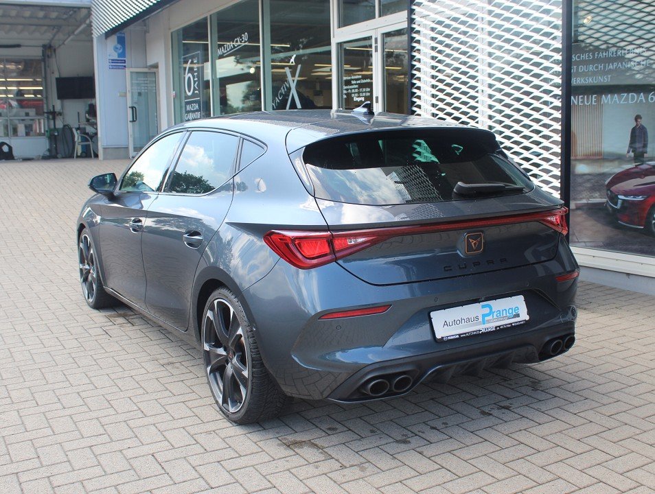 Fahrzeugabbildung CUPRA Leon 2.0 TSI DSG VZ LEDER NAVI BREMBO BEATS ACC DCC