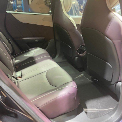 Fahrzeugabbildung Mazda CX-6e EV-258 Takumi Plus ELEKTRO PANO NAVI ACAA 360° HUD 21'