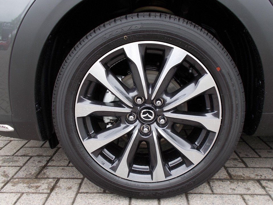 Fahrzeugabbildung Mazda CX-3 G-121 Sports-Line TEC-P NAVI ACAA MATRIX BOSE MRCC HUD RFK SHZ LHZ