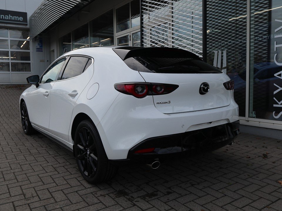Fahrzeugabbildung Mazda 3 M-Hybrid G-140 Homura NAVI ACAA SHZ HUD RFK VOLL-LED