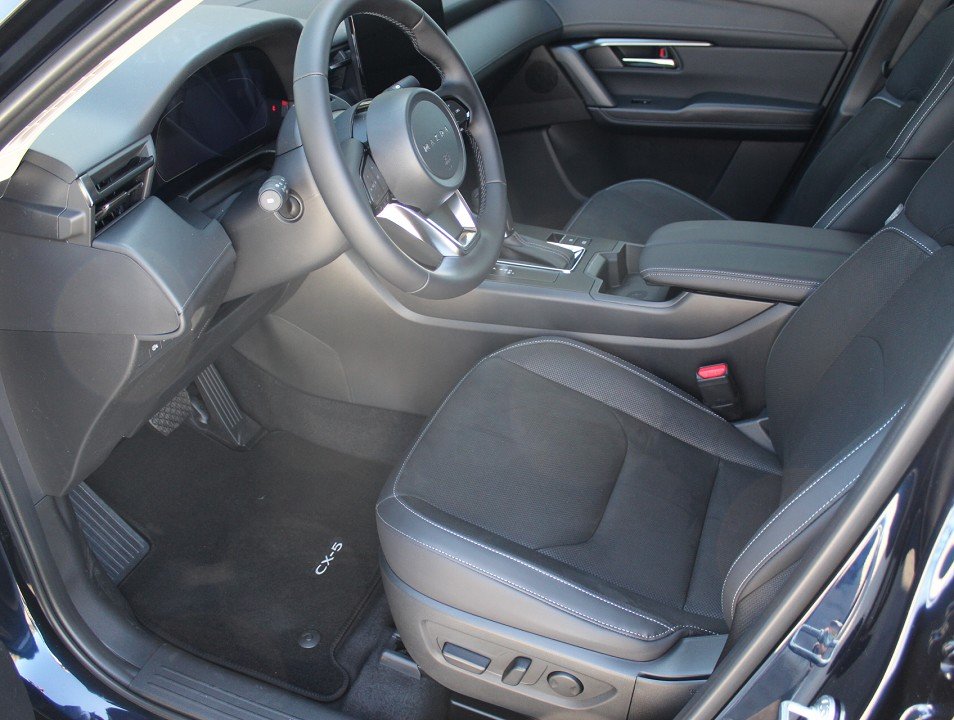 Fahrzeugabbildung Mazda CX-5 2026 M-Hybrid G-141 AT Centre-Line *Sofort* NAVI ACAA HUD RFK SHZ MRCC LogIn