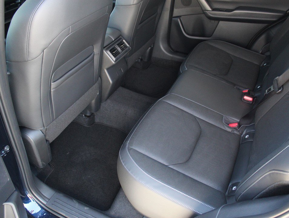 Fahrzeugabbildung Mazda CX-5 2026 M-Hybrid G-141 AT Centre-Line *Sofort* NAVI ACAA HUD RFK SHZ MRCC LogIn