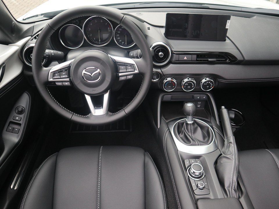 Fahrzeugabbildung Mazda MX-5 Exclusive-Line G-132 *Sofort* LEDER NAVI ACAA BOSE RFK SHZ