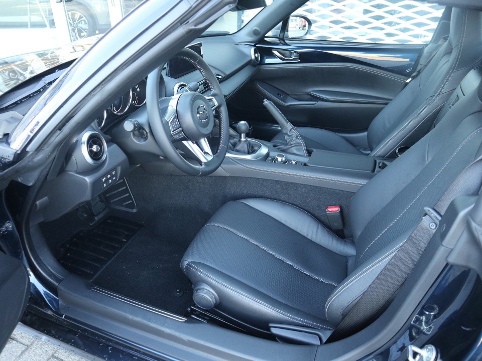 Fahrzeugabbildung Mazda MX-5 2026 RF RHT G-132 Exclusive-Line *Sofort* LEDER NAVI ACAA BOSE RFK SHZ