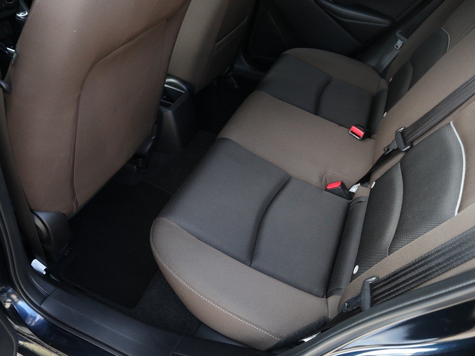 Fahrzeugabbildung Mazda 2 M-Hybrid Center-Line G-90 Allwetter LED KLIMA ACAA DAB+ Tempo