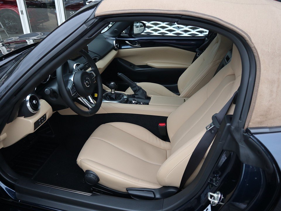 Fahrzeugabbildung Mazda MX-5 G-132 Kazari *Dezember-Aktion* NAPPA NAVI ACAA MATRIX RFK BOSE SHZ