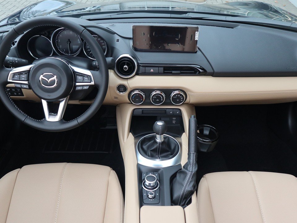 Fahrzeugabbildung Mazda MX-5 G-132 Kazari *Dezember-Aktion* NAPPA NAVI ACAA MATRIX RFK BOSE SHZ