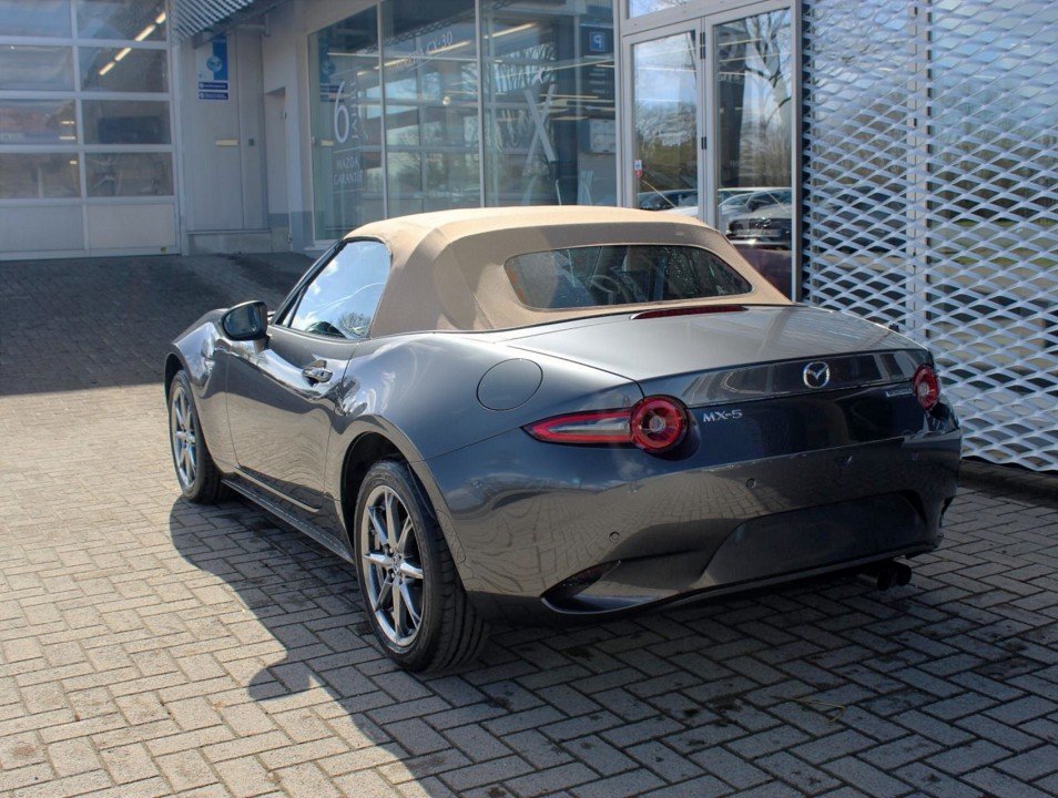 Fahrzeugabbildung Mazda MX-5 2026 G-132 Kazari *Sofort*Aktion* LEDER NAVI ACAA BOSE MATRIX RFK SHZ