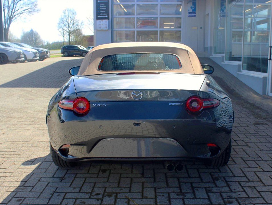 Fahrzeugabbildung Mazda MX-5 2026 G-132 Kazari *Sofort*Aktion* LEDER NAVI ACAA BOSE MATRIX RFK SHZ