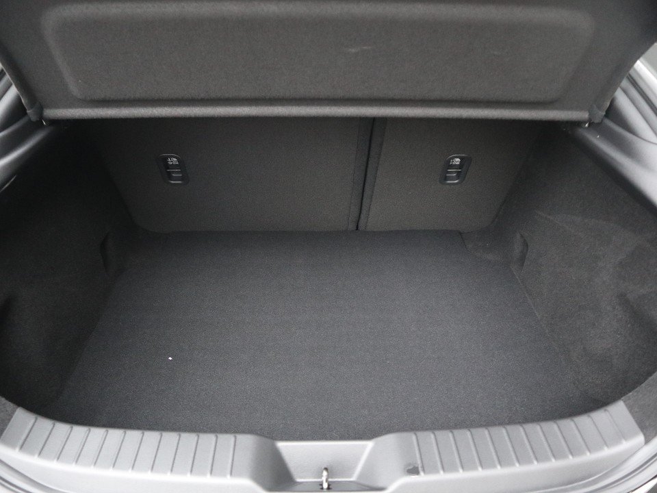 Fahrzeugabbildung Mazda 3 M-Hybrid G-140 Exclusive-Line *Sofort*Aktion* NAVI ACAA SHZ HUD 360° MATRIX BOSE