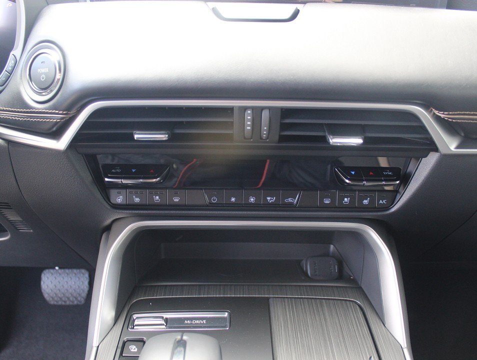 Fahrzeugabbildung Mazda CX-60 PHEV AWD AT Homura COSO *0,5%*Sofort* NAVI ACAA SHZ 360° HUD MATRIX BOSE