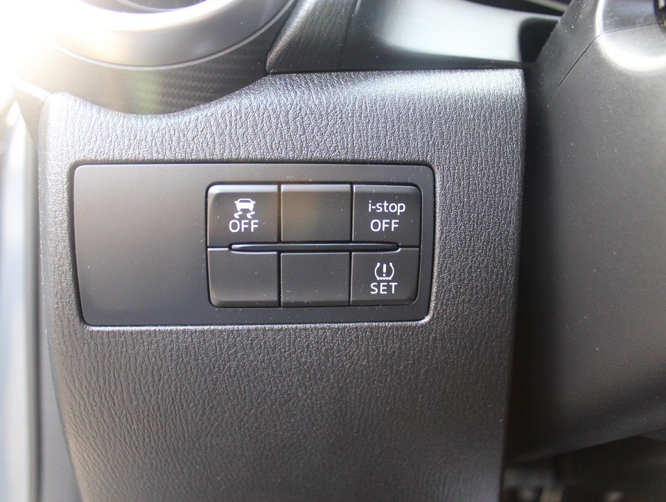 Fahrzeugabbildung Mazda 2 G-90 Center-Line ACAA KLIMA TEMPOMAT BLUETOOTH