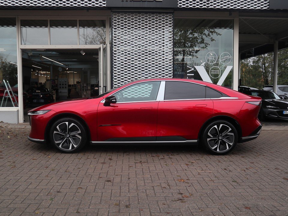 Fahrzeugabbildung Mazda 6e EV-258 Takumi Plus Nappa PANO 360° LED