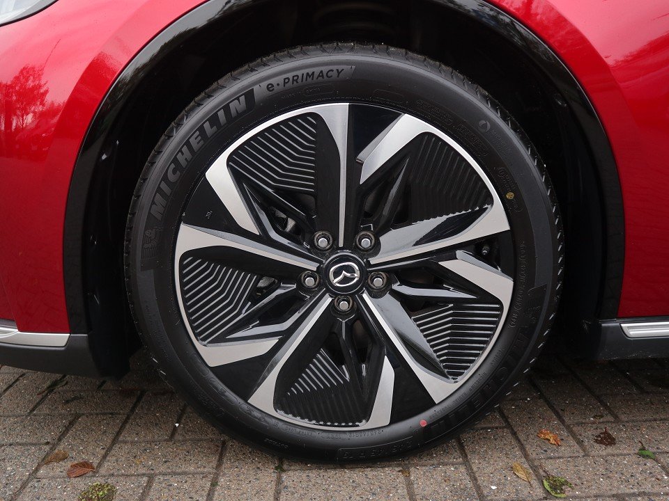 Fahrzeugabbildung Mazda 6e EV-258 Takumi Plus Nappa PANO 360° LED