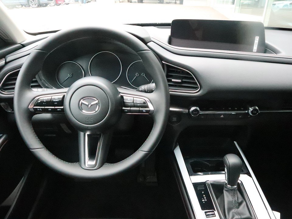 Fahrzeugabbildung Mazda CX-30 M-Hybrid Homura X-186 AT *Dezember-Aktion* Allwetter NAVI ACAA SHZ HUD RFK VOLL-LED
