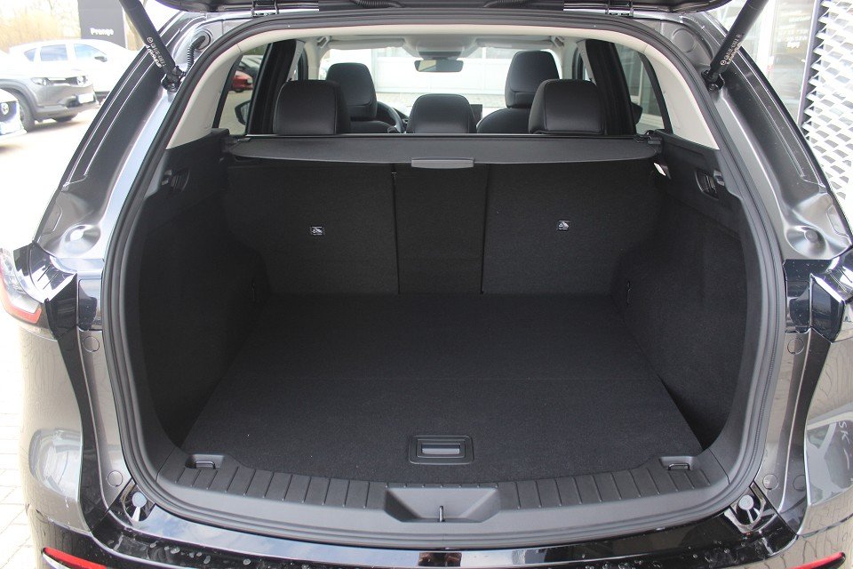 Fahrzeugabbildung Mazda CX-5 2026 M-Hybrid G-141 AT Homura PANO LEDER NAVI ACAA HUD 360° MATRIX