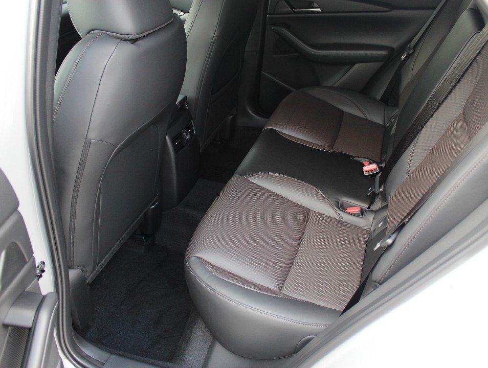 Fahrzeugabbildung Mazda CX-30 2027 G-140 AT Homura Plus *Sofort*Aktion* LEDER el.Sitzv. 360° MATRIX BOSE