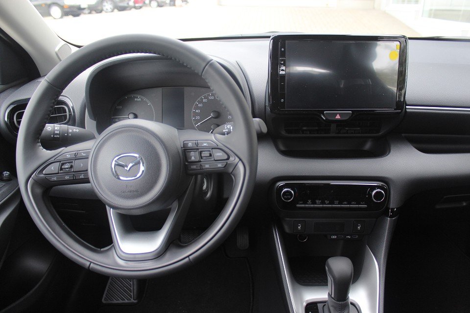 Fahrzeugabbildung Mazda 2 Hybrid 1.5L VVT-i 116 PS CVT Centre-Line *Sofort*Aktion* ACAA RFK MRCC ALU DAB SHZ Bluetooth