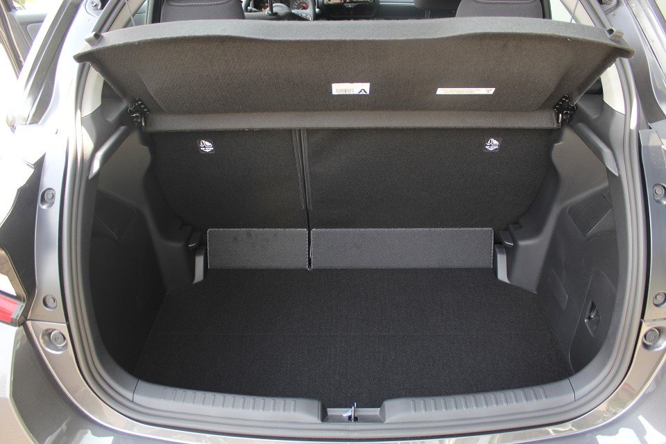 Fahrzeugabbildung Mazda 2 Hybrid 1.5L VVT-i 116 PS CVT Centre-Line *Sofort*Aktion* ACAA RFK MRCC ALU DAB SHZ Bluetooth