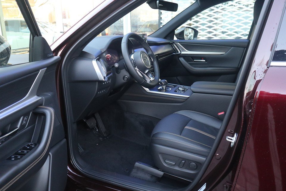 Fahrzeugabbildung Mazda CX-80 2026 D-254 AWD AT Homura Plus 6-Sitzer *AHK*Sofort* PANO Leder el.Sitzv. 360° BOSE MATRIX