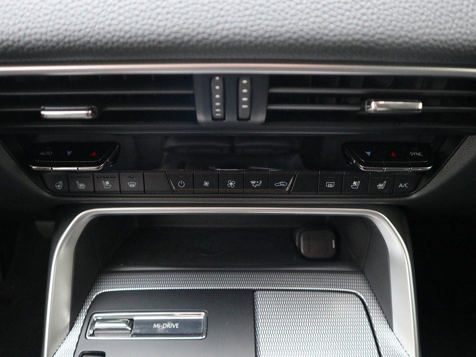 Fahrzeugabbildung Mazda CX-60 PHEV AWD AT Homura PRE-COM CON-P DRI-P *Dezember-Aktion* LEDER el.Sitzv. 360° HUD MATRIX BOSE