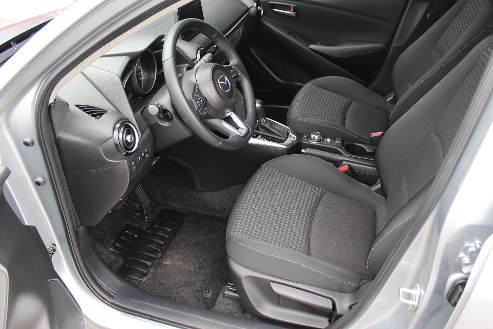 Fahrzeugabbildung Mazda 2 G-90 AT Exclusive-Line TOU-P ACAA *Dezember-Aktion* NAVI Klimaauto. SHZ LRS Tempo Bluetooth