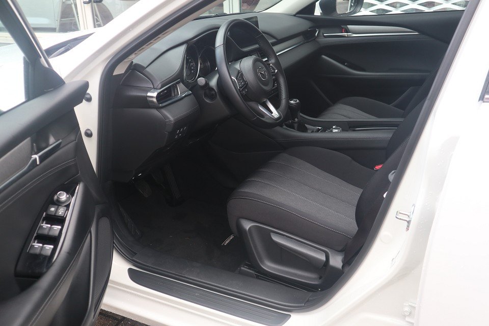 Fahrzeugabbildung Mazda 6 L G-145 Center-Line *Dezember-Aktion* NAVI ACAA MRCC SHZ 360° HUD VOLL-LED