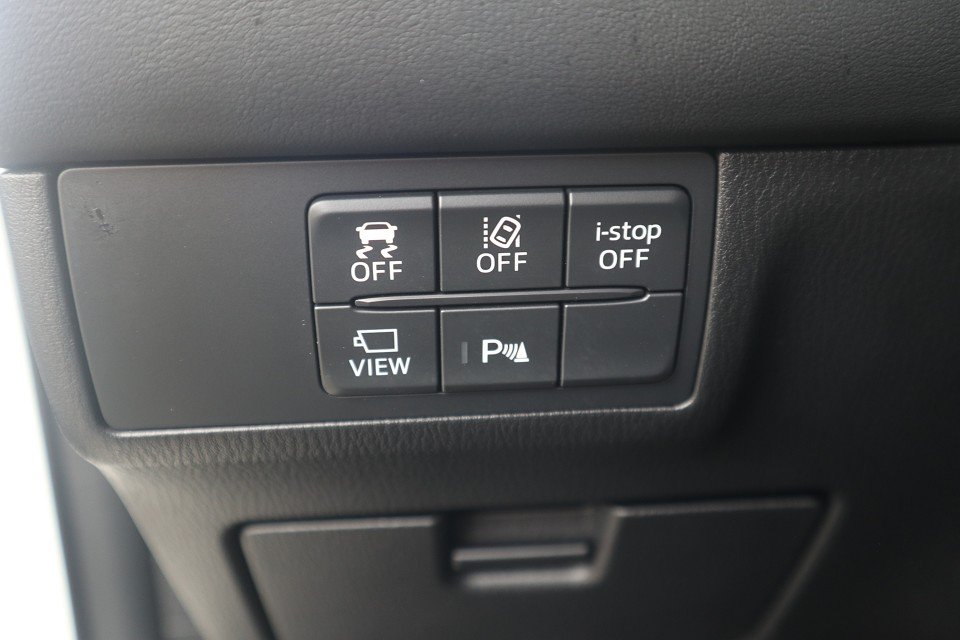 Fahrzeugabbildung Mazda 6 L G-145 Center-Line *Dezember-Aktion* NAVI ACAA MRCC SHZ 360° HUD VOLL-LED